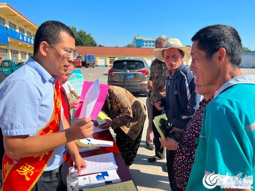 壽光市社會保險(xiǎn)事業(yè)中心開展 工傷保險(xiǎn)與您風(fēng)雨同舟 主題宣傳活動